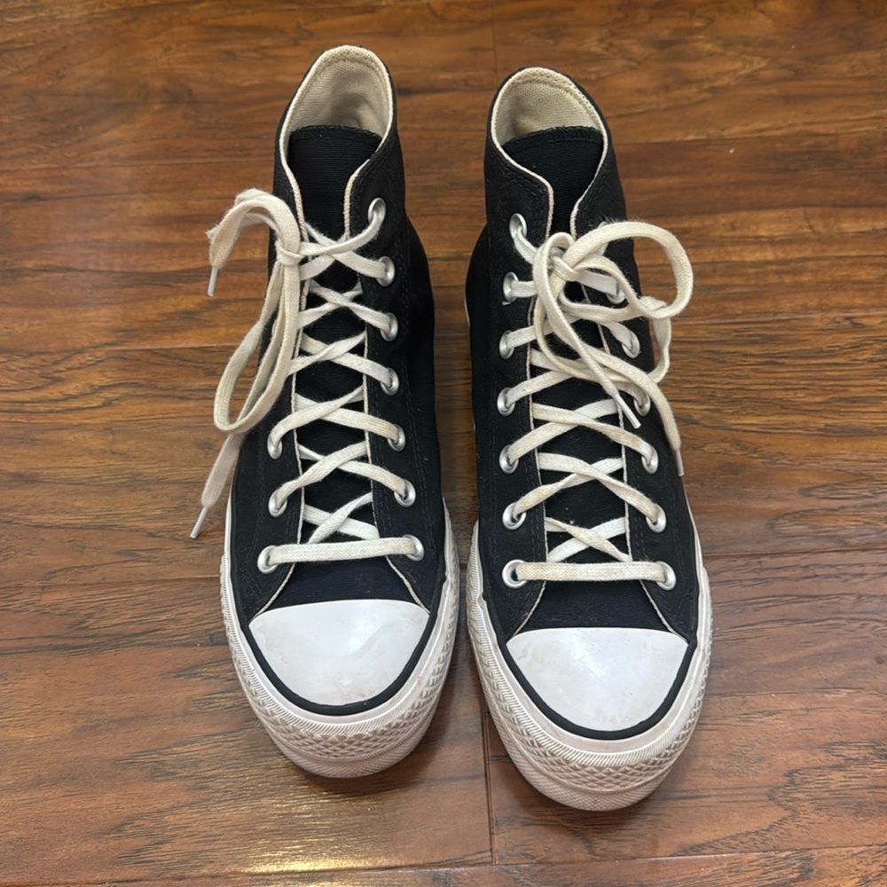 black platform converse